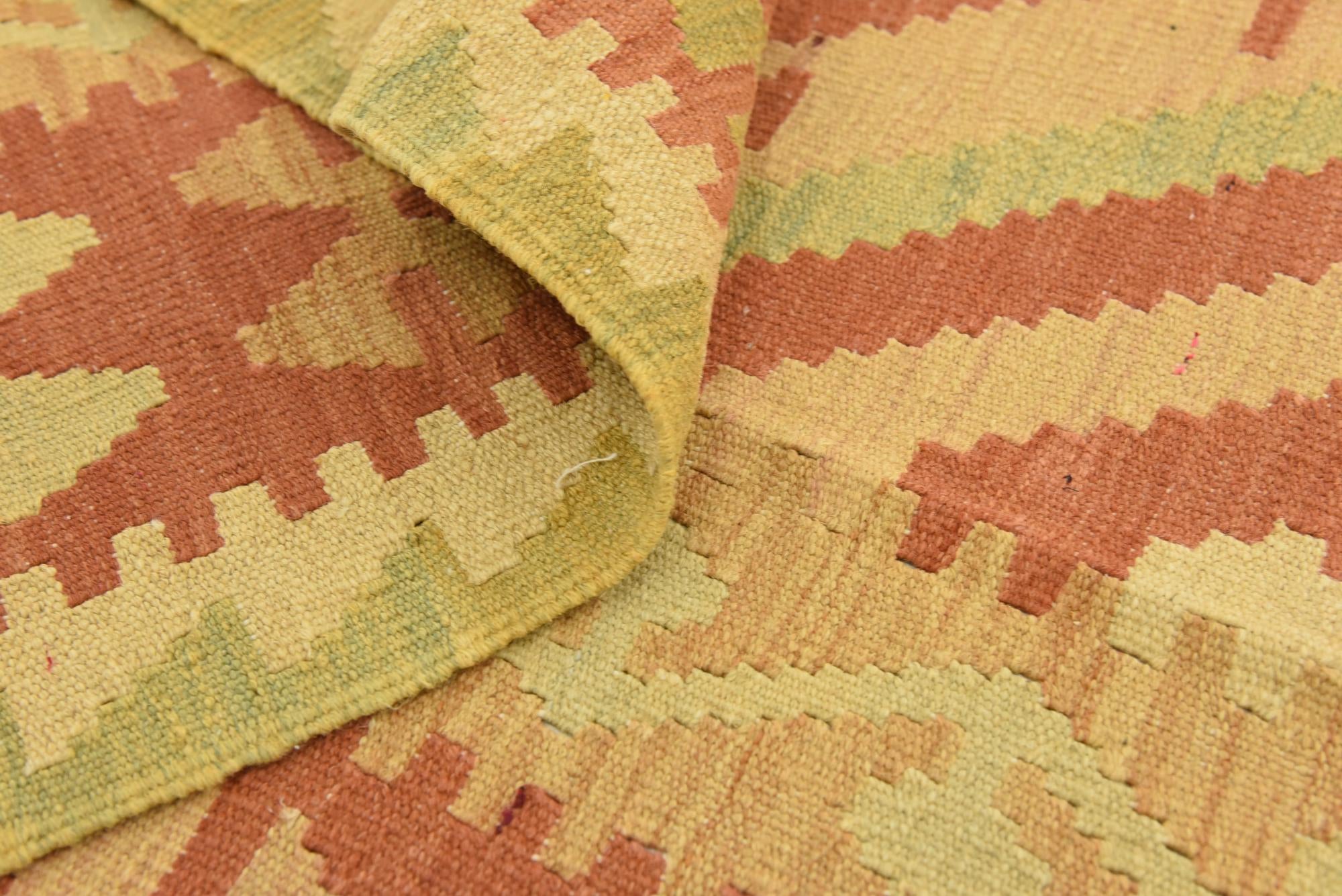 3' 9 x 6' 3 Hand Woven Kilim Waziri Wool Rug