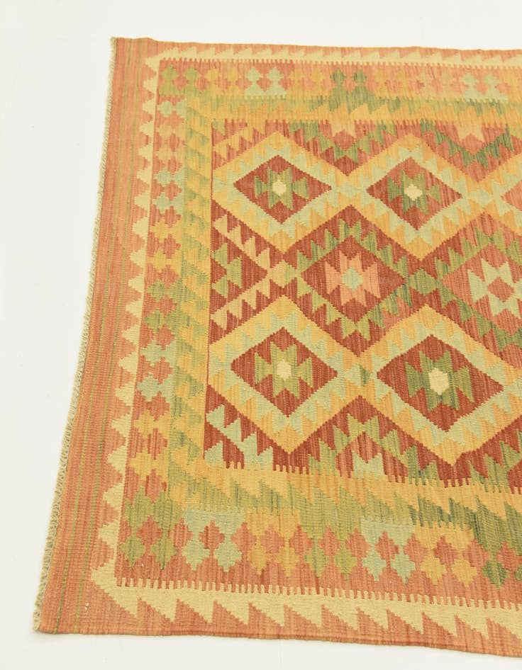 Detail image of 3' 11 x 5' 10  Hand Woven Kilim Waziri Wool Rug