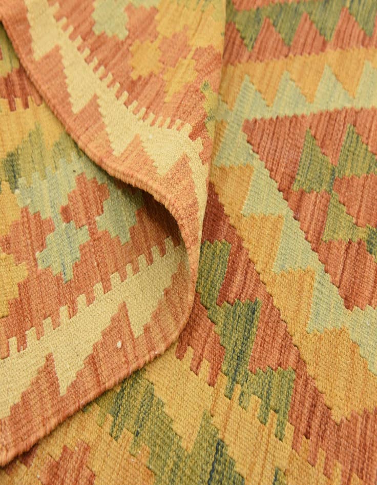 Detail image of 3' 11 x 5' 10  Hand Woven Kilim Waziri Wool Rug