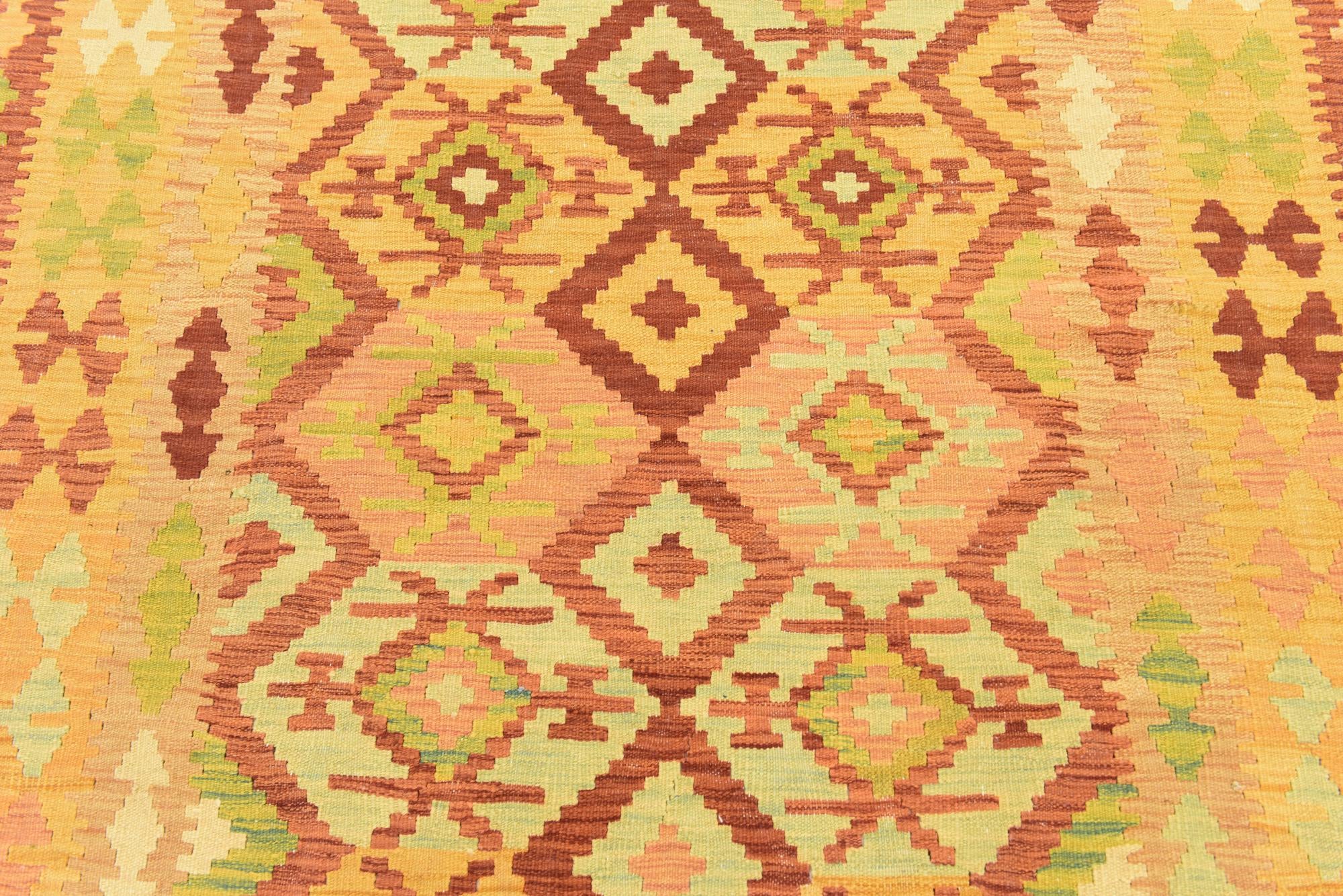 4' 7 x 6' 7 Hand Woven Kilim Waziri Wool Rug