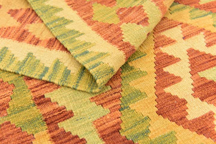 4' 3 x 5' 9 Hand Woven Kilim Waziri Wool Rug