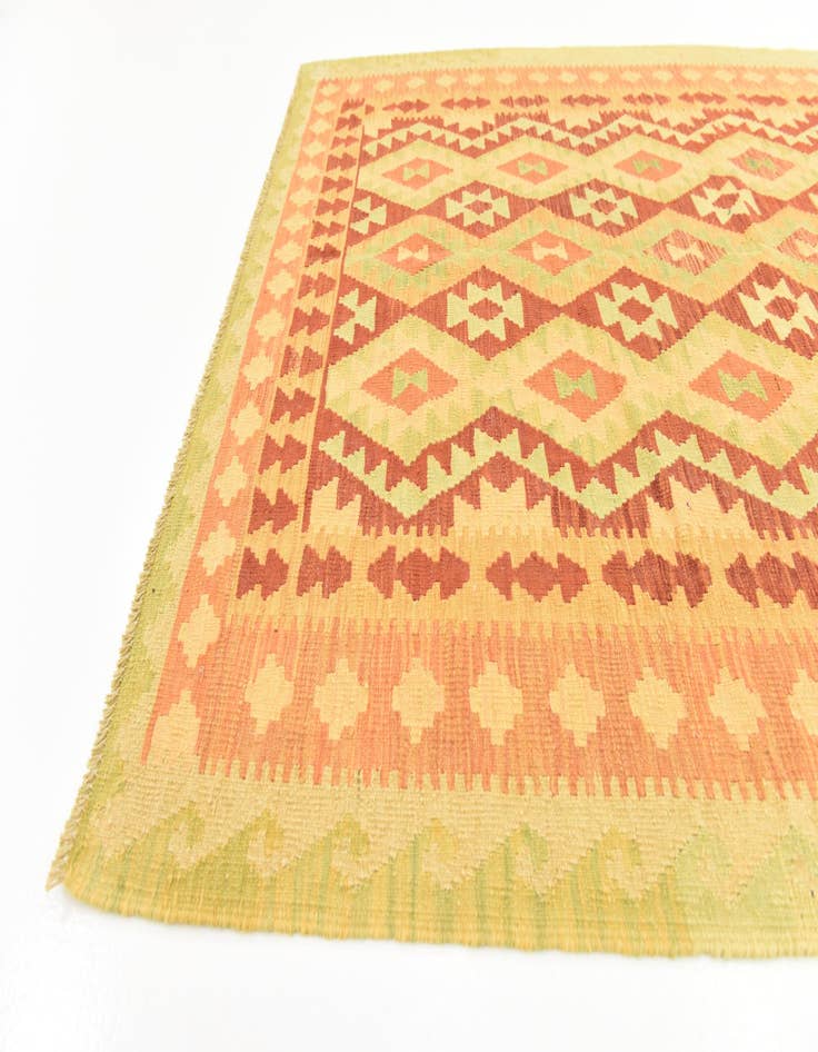Detail image of 4' 9 x 6' 6  Hand Woven Kilim Waziri Wool Rug