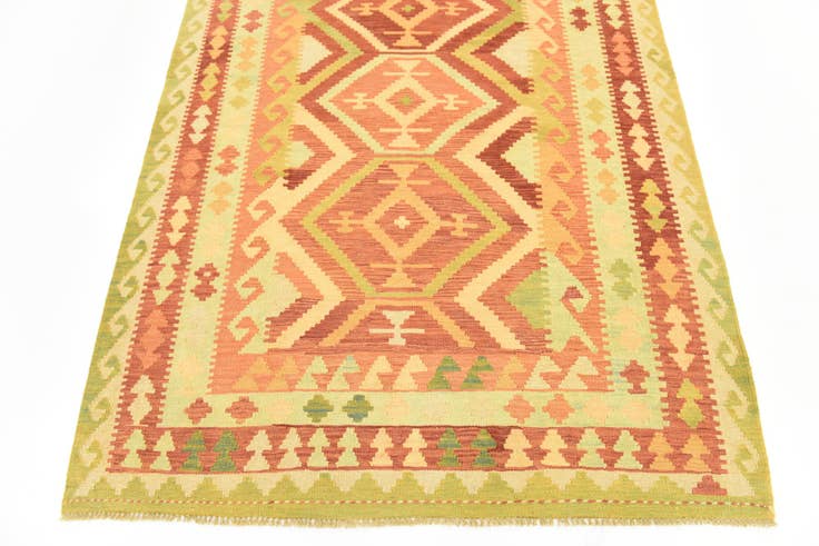 Detail image of 4' 9 x 6' 4 Hand Woven Kilim Waziri Wool Rug