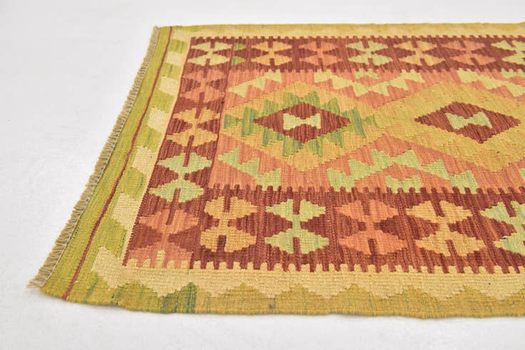 Detail image of 2' 6 x 4' Hand Woven Kilim Waziri Wool Rug