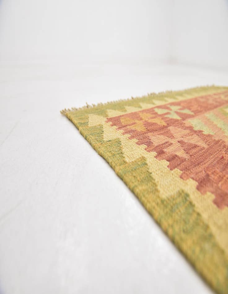 Detail image of 2' 6 x 4'  Hand Woven Kilim Waziri Wool Rug