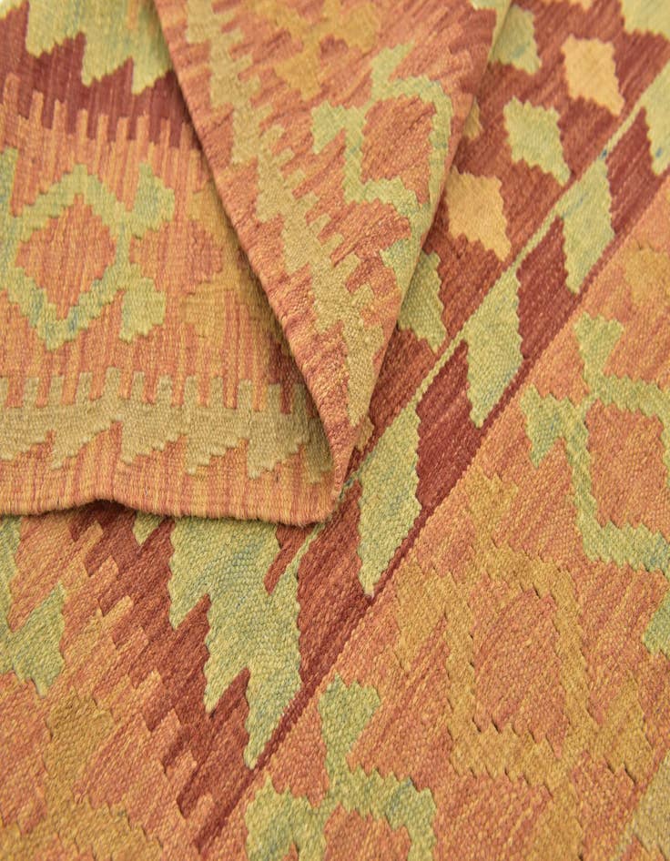 Detail image of 3' 4 x 5'  Hand Woven Kilim Waziri Wool Rug