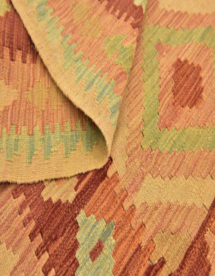 Detail image of 3' 4 x 5'  Hand Woven Kilim Waziri Wool Rug