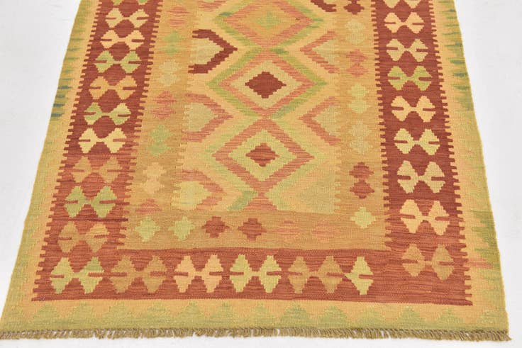 Detail image of 3' 5 x 5' Hand Woven Kilim Waziri Wool Rug