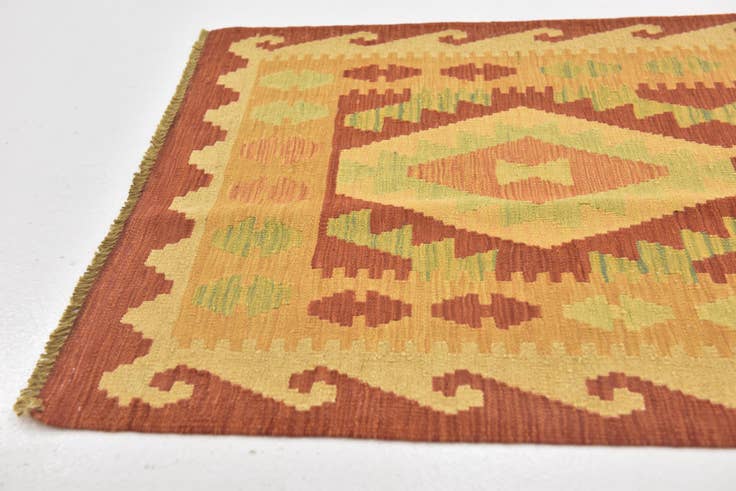 Detail image of 2' 7 x 4' 2 Hand Woven Kilim Waziri Wool Rug
