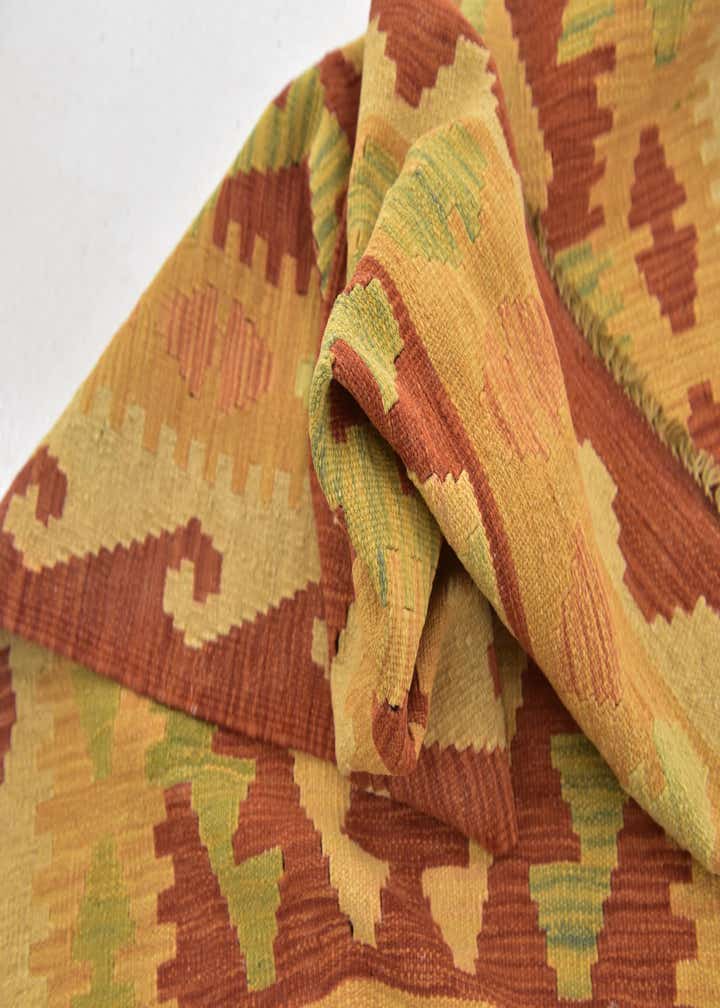 2' 7 x 4' 2 Hand Woven Kilim Waziri Wool Rug