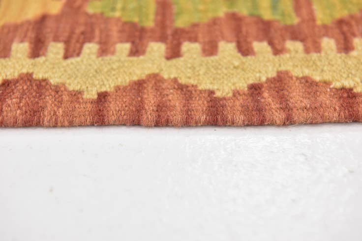 Detail image of 2' 10 x 4' 6 Hand Woven Kilim Waziri Wool Rug