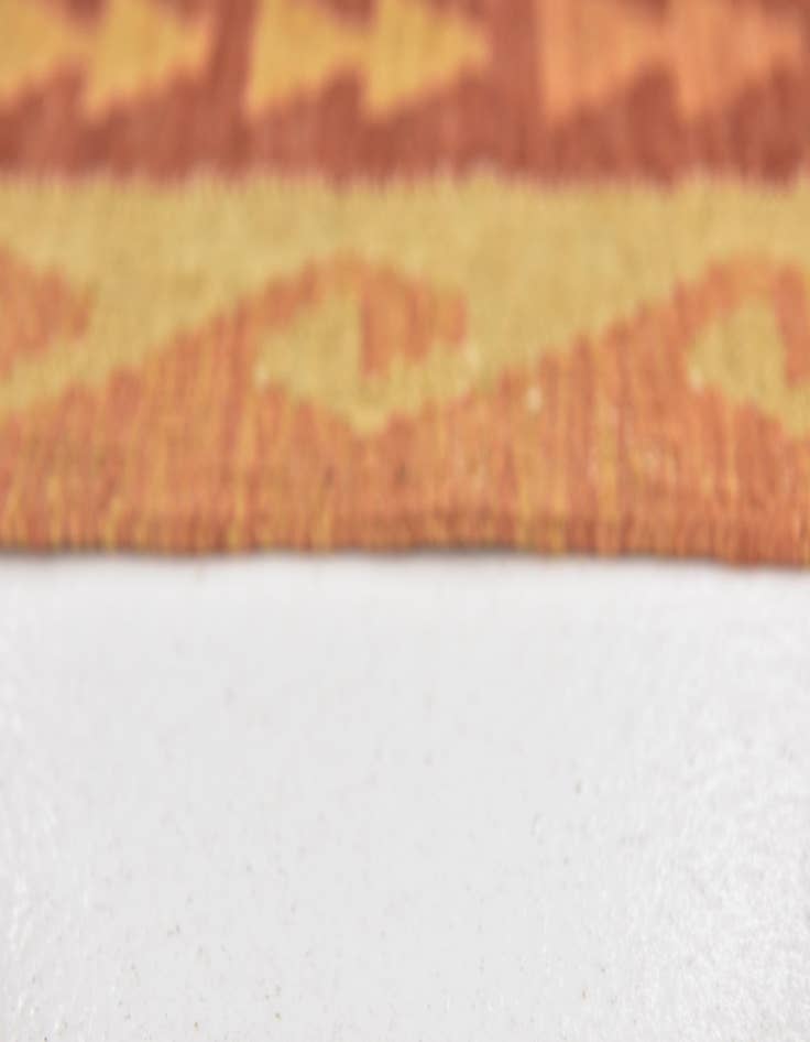 Detail image of 2' 10 x 4' 3  Hand Woven Kilim Waziri Wool Rug