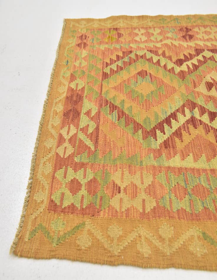 Detail image of 3' 3 x 5'  Hand Woven Kilim Waziri Wool Rug