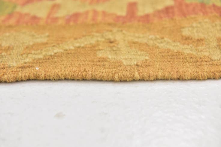 Detail image of 3' 3 x 5' Hand Woven Kilim Waziri Wool Rug