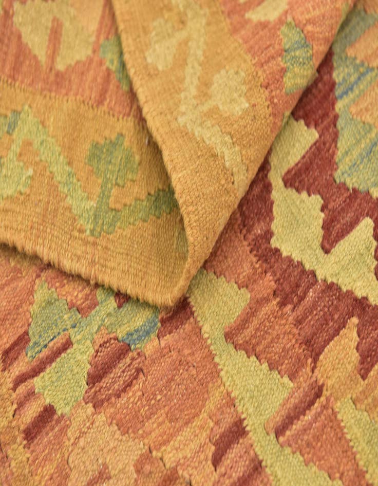 Detail image of 3' 3 x 5'  Hand Woven Kilim Waziri Wool Rug