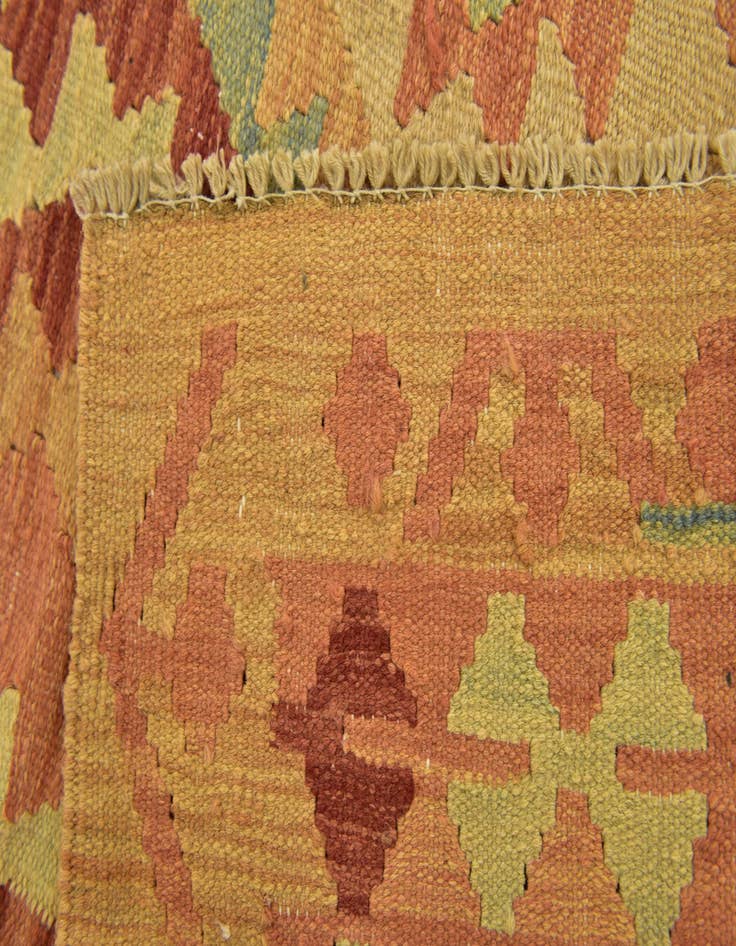 Detail image of 3' 3 x 5'  Hand Woven Kilim Waziri Wool Rug