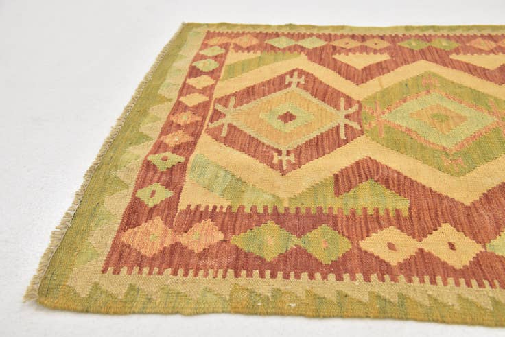 Detail image of 2' 10 x 4' 2 Hand Woven Kilim Waziri Wool Rug