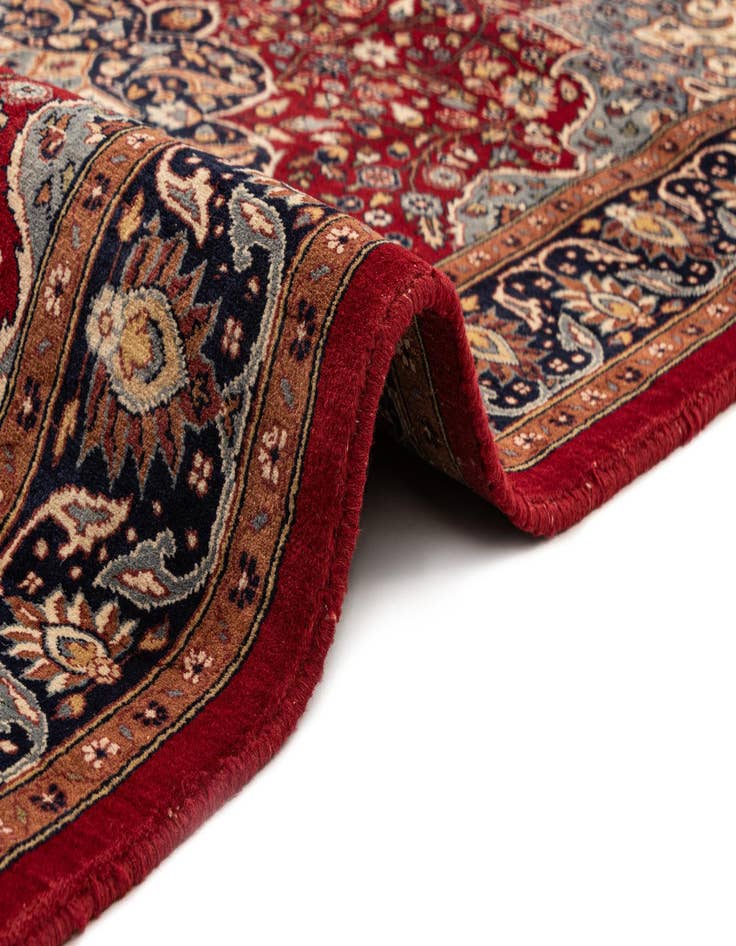 Detail image of 4' 2 x 6' 1 Lahour Rug