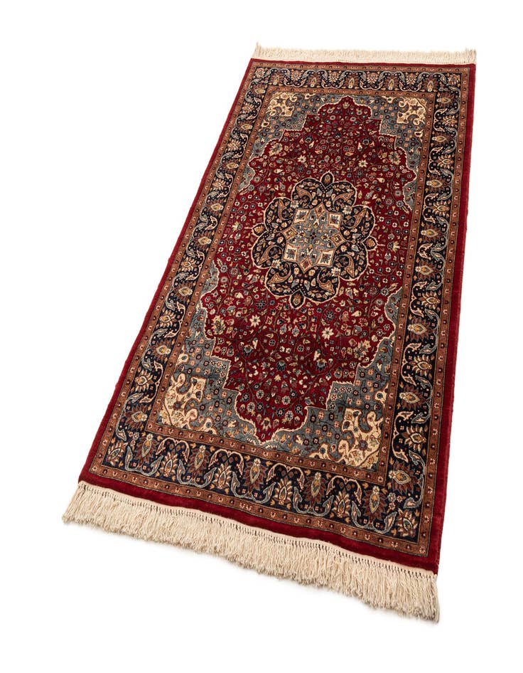 Detail image of 4' 2 x 6' 1 Lahour Rug