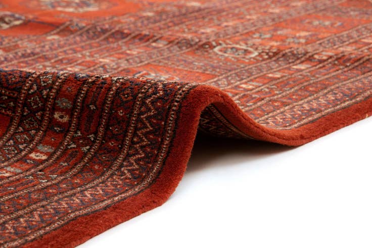 Detail image of 10' 3 x 13' 1 Lahour Rug