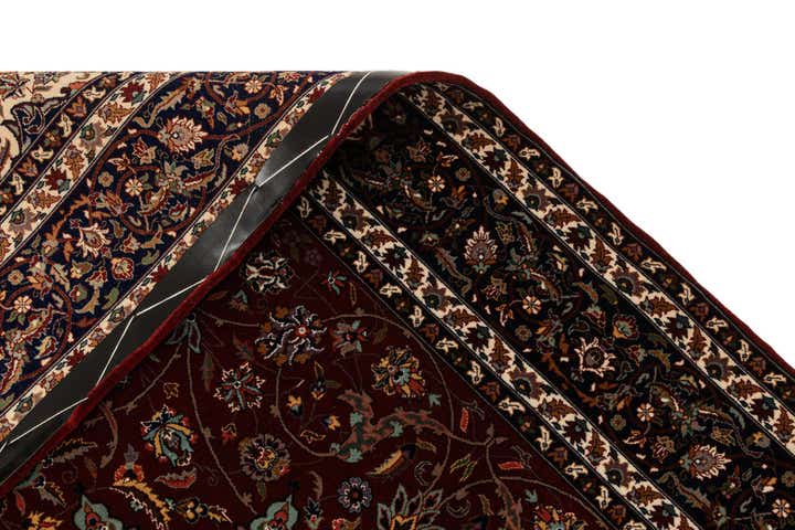 4' 7 x 7' 3 Lahour Rug