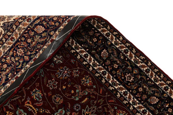 Detail image of 4' 7 x 7' 3 Lahour Rug