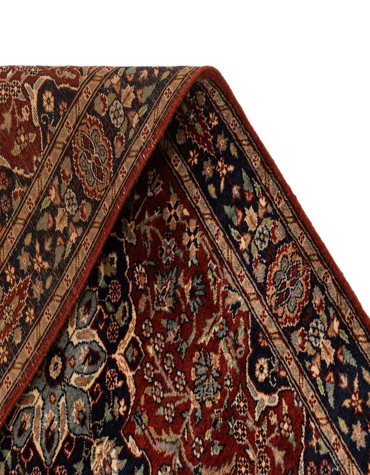 Detail image of 3' 1 x 5' 1 Lahour Rug