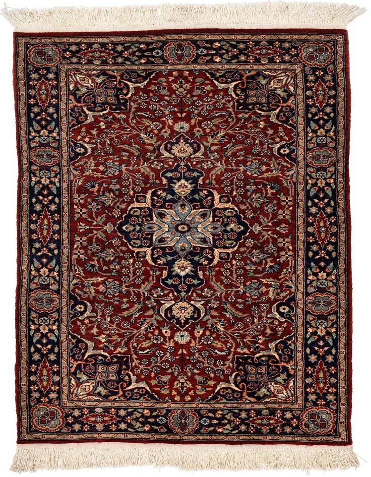 Detail image of 3' 1 x 5' 1 Lahour Rug