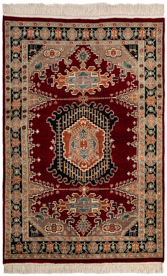 Detail image of 4' 3 x 6' 5 Hand Knotted Lahour Oriental Rug