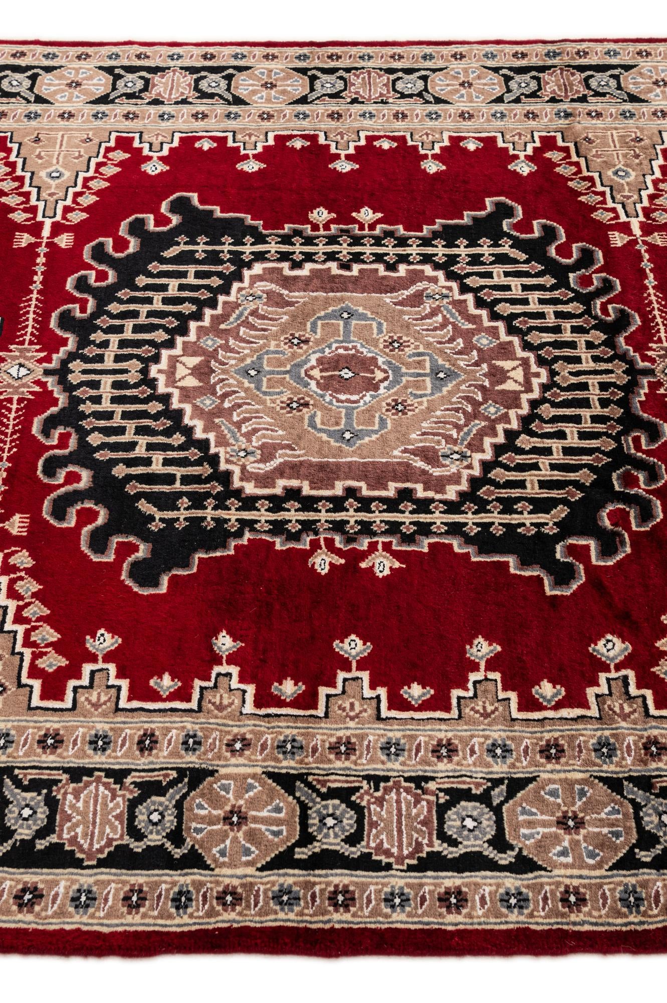 4' 2 x 6' 2 Hand Knotted Lahour Oriental Rug