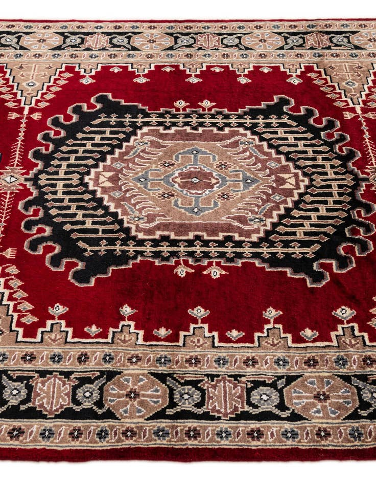 Detail image of 4' 2 x 6' 2  Hand Knotted Lahour Oriental Rug