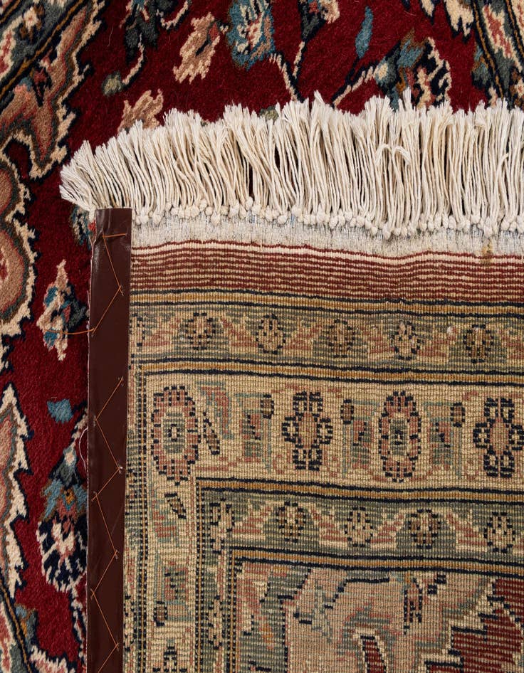 Detail image of 2' 7 x 4' 2  Hand Knotted Lahour Wool Rug