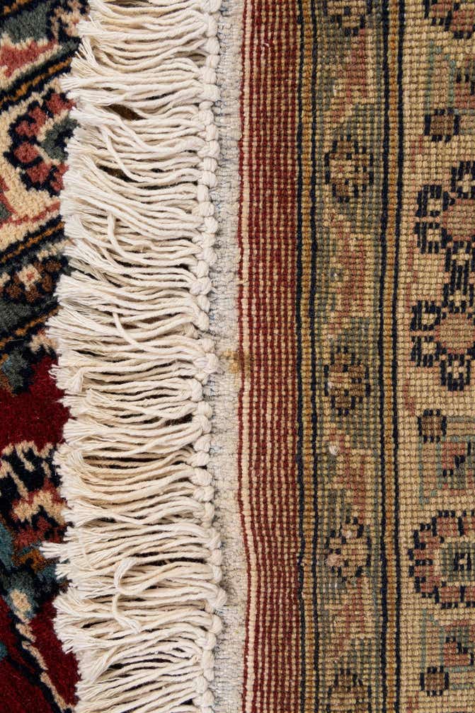 2' 7 x 4' 2 Hand Knotted Lahour Wool Rug
