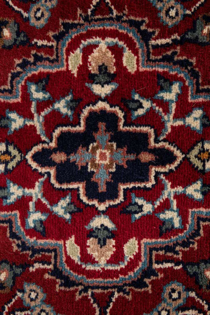 2' 7 x 4' 2 Hand Knotted Lahour Wool Rug