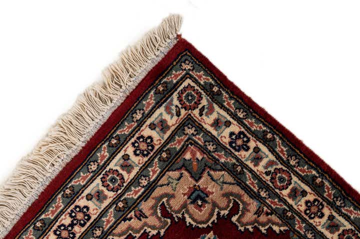 2' 7 x 4' 2 Hand Knotted Lahour Wool Rug