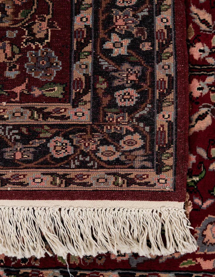 Detail image of 3' 3 x 5' 5 Hand Knotted Lahour Oriental Rug