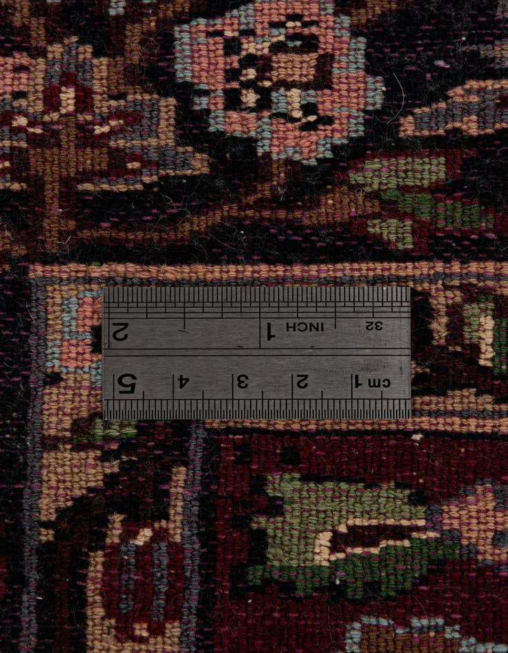 Detail image of 3' 3 x 5' 5 Hand Knotted Lahour Oriental Rug