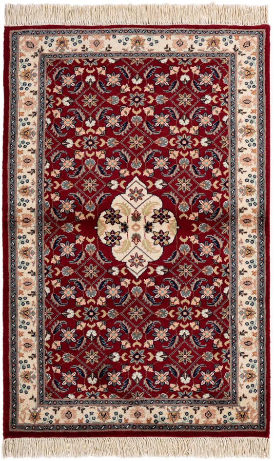 Detail image of 3' 2 x 4' 10 Hand Knotted Lahour Wool Rug