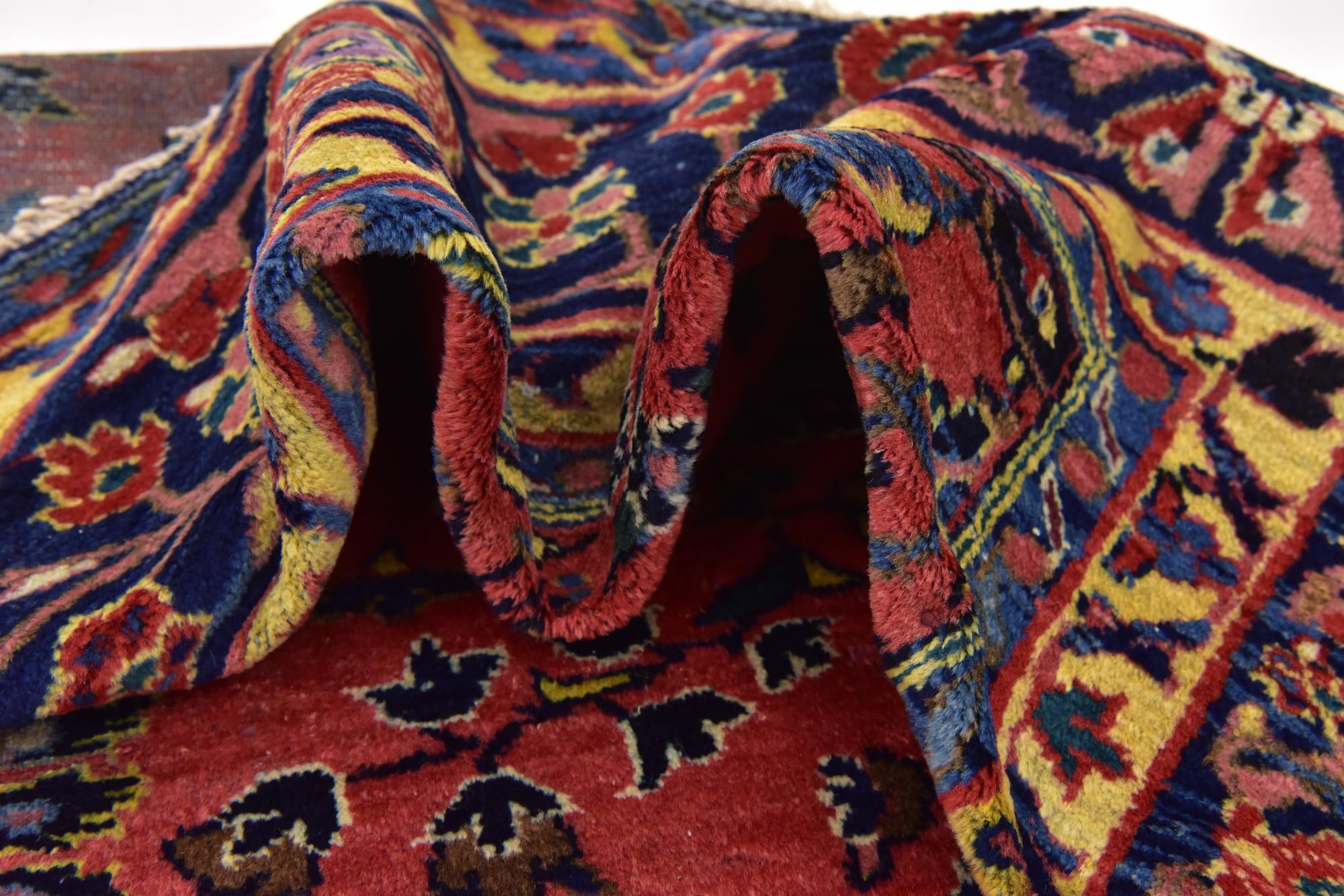 8' 5 x 12' 6 Hand Knotted Liliyan Persian Wool Rug