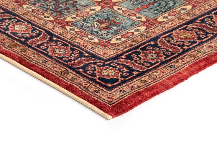Detail image of 4' 7 x 6' 5 Luribaft Wool Rug