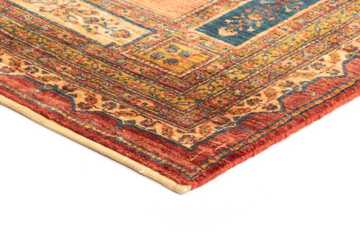 4' 11 x 6' 8 Luribaft Wool Rug