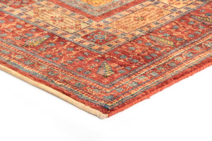 4' 11 x 6' 5 Luribaft Wool Rug