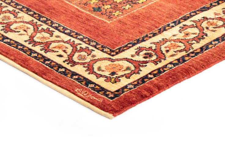 Detail image of 5' x 6' 6 Luribaft Wool Rug