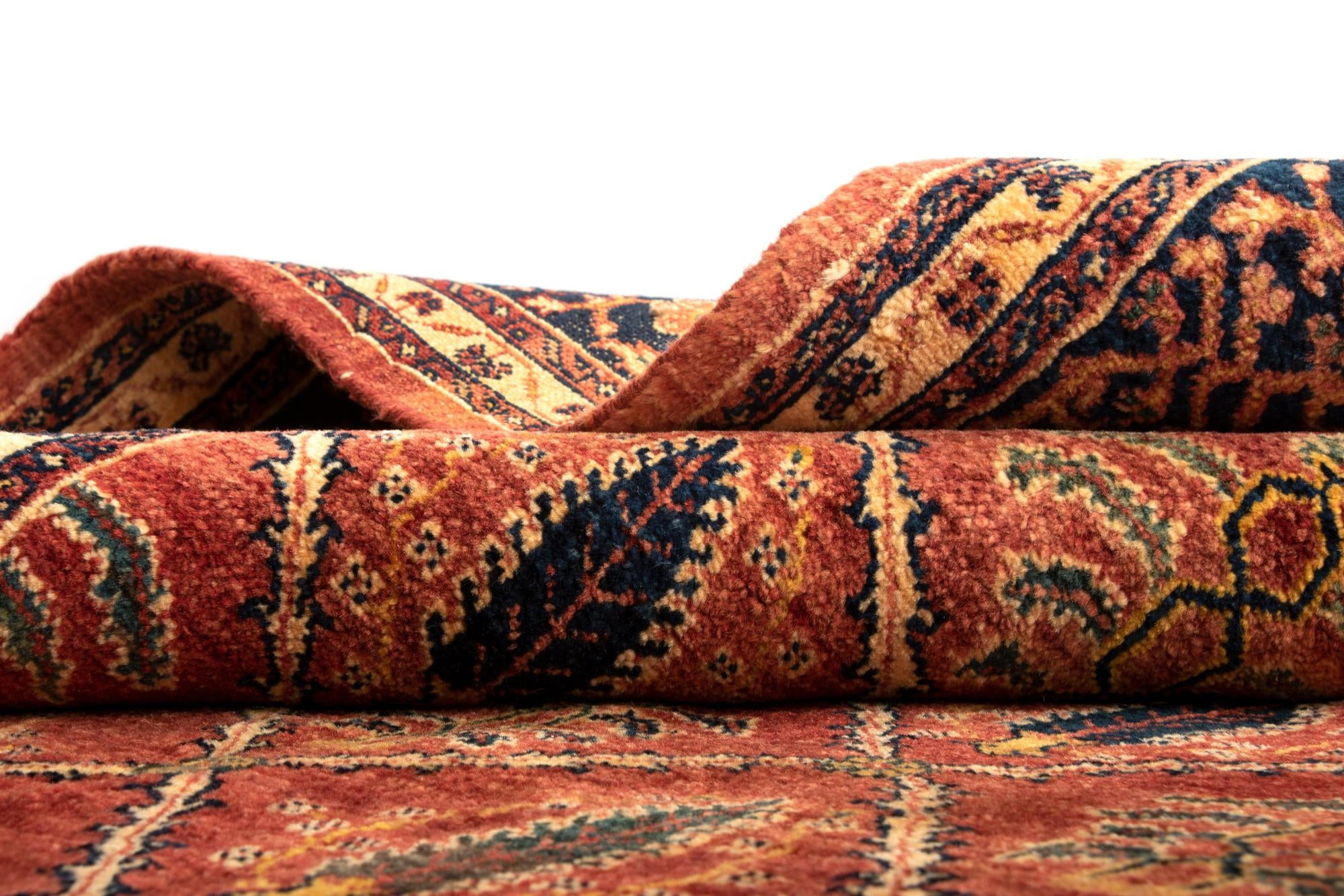 5' 2 x 6' 11 Luribaft Wool Rug