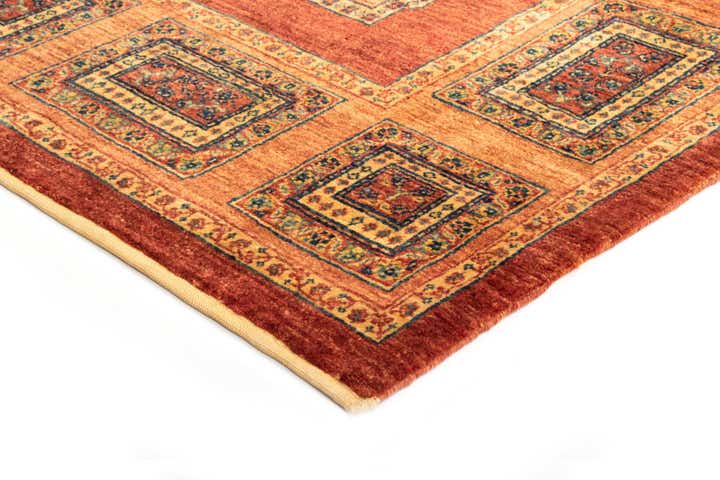 4' 9 x 7' 1 Luribaft Wool Rug