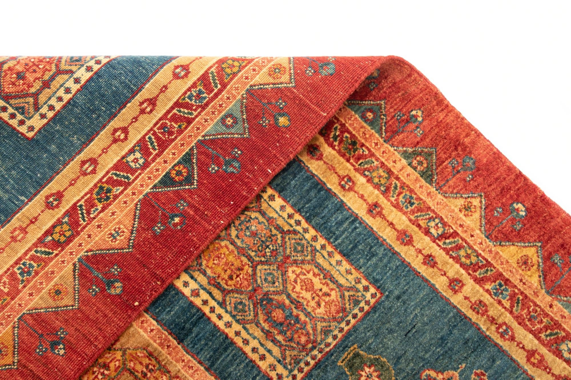 4' 11 x 6' 9 Luribaft Wool Rug