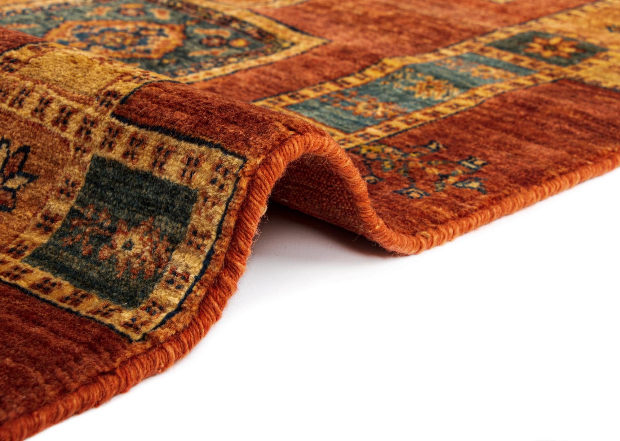 5' 7 x 8' Luribaft Wool Rug