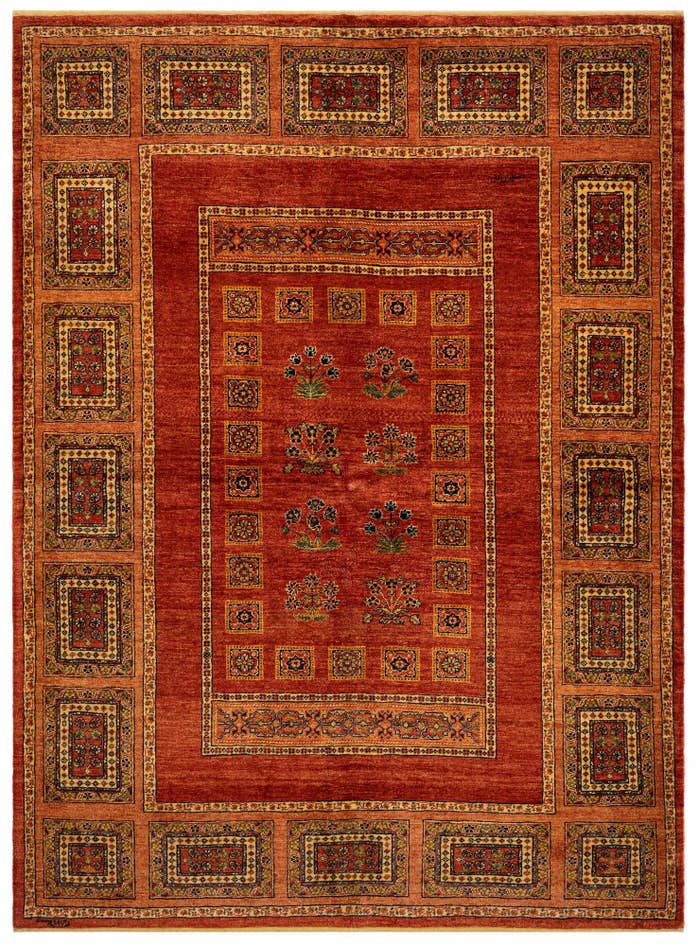 Detail image of 5' 7 x 7' 7 Luribaft Wool Rug