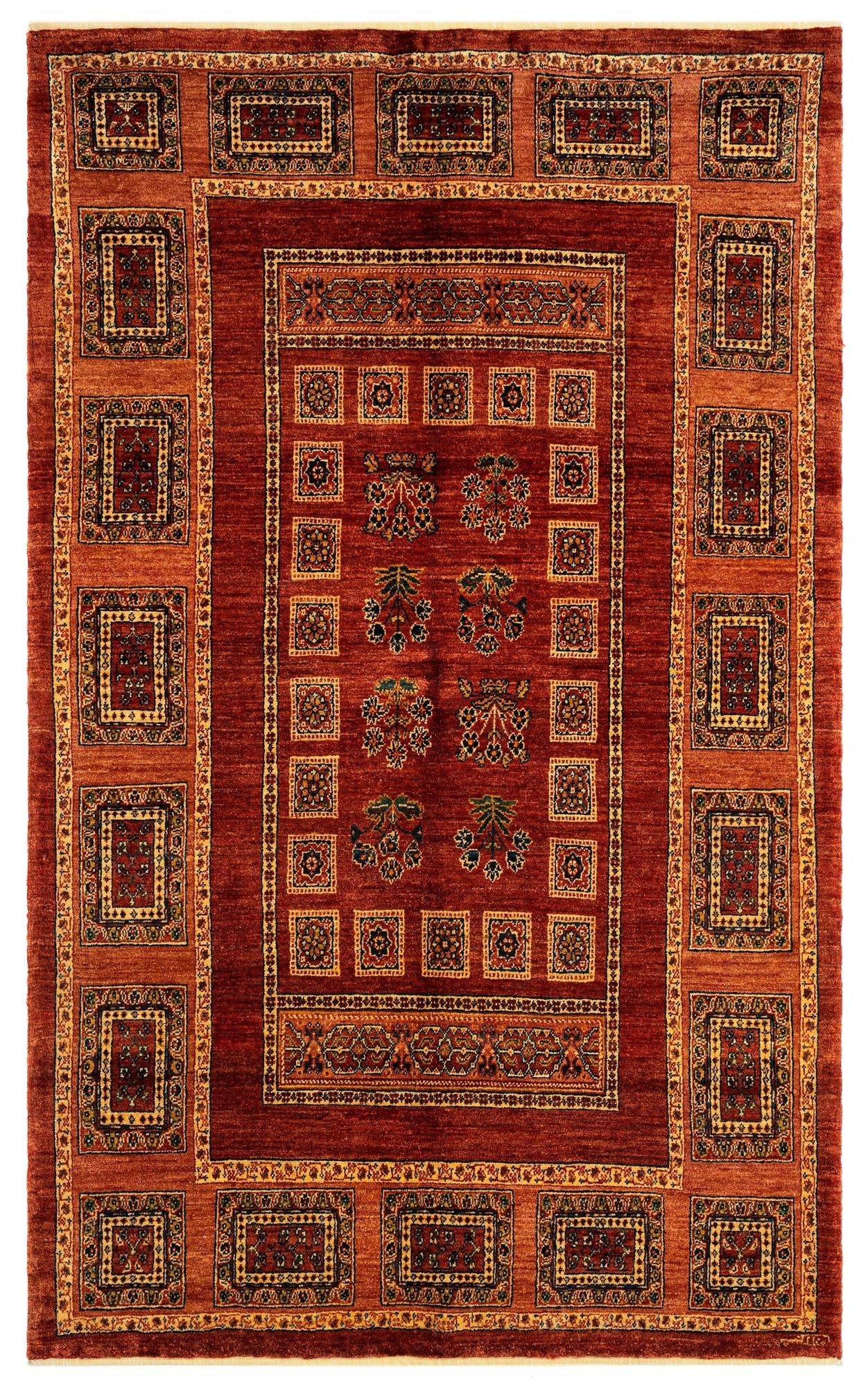 4' 9 x 7' 10 Luribaft Wool Rug