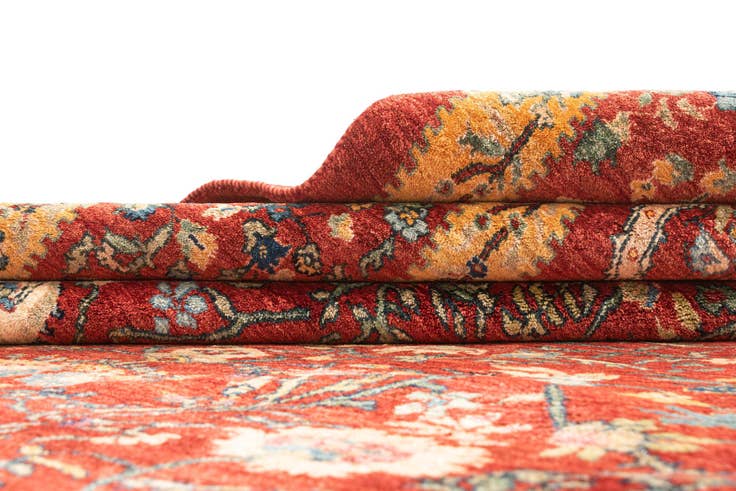 Detail image of 8' 2 x 11' 6 Hand Knotted Luribaft Rug